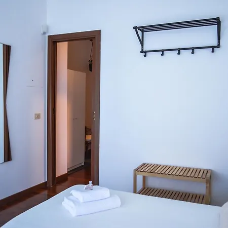 Yourhouse S.raffaele 2 Bed & Breakfast